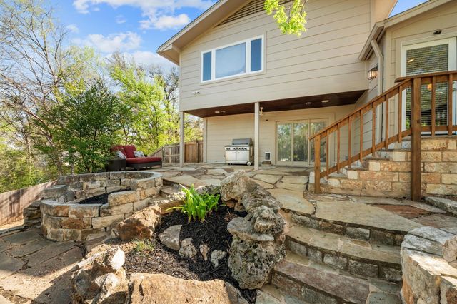 7504 Valley Dale DR, Austin, TX 78731