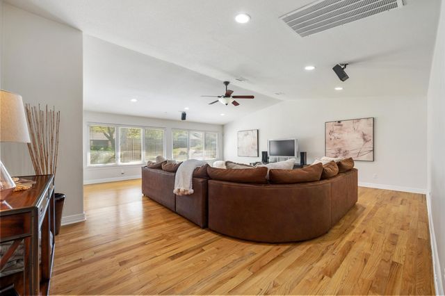 7504 Valley Dale DR, Austin, TX 78731