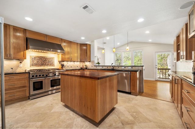 7504 Valley Dale DR, Austin, TX 78731