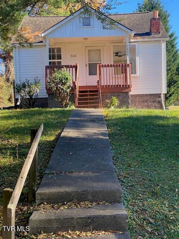 1808 East Myrtle Avenue, Johnson City, TN 37601