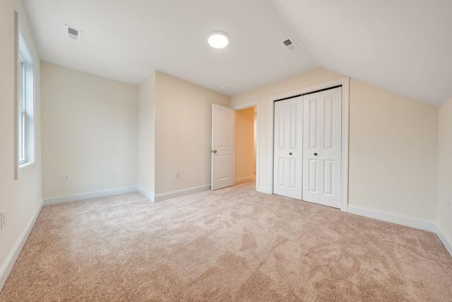 3086 Isabel LN, Salem, VA 24153