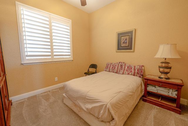 16551 N Manor Ln, Lodi, CA 95240