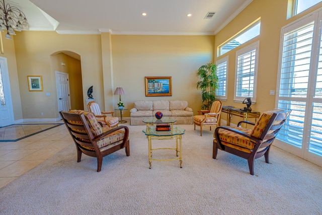 16551 N Manor Ln, Lodi, CA 95240