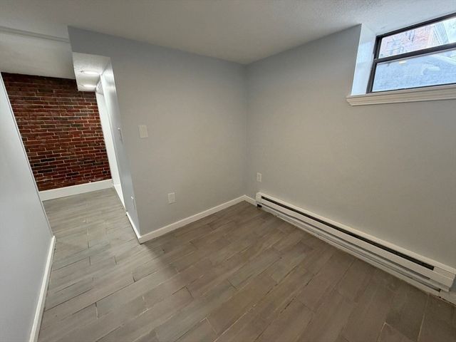 31 Chelsea Street B, Boston, MA 02128