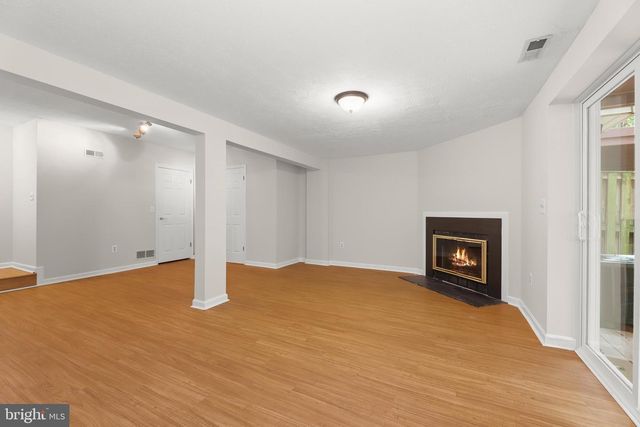 911 JOSHUA TREE CT, Owings Mills, MD 21117