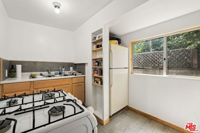 2186 Mar Vista Avenue, Altadena, CA 91001