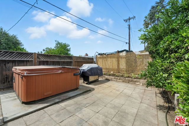 2186 Mar Vista Avenue, Altadena, CA 91001