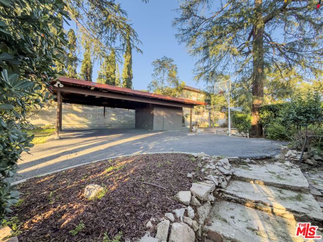 2186 Mar Vista Avenue, Altadena, CA 91001