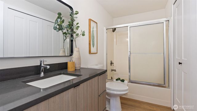 2520 Chestnut Street, Everett, WA 98201