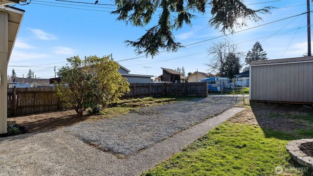 2520 Chestnut Street, Everett, WA 98201