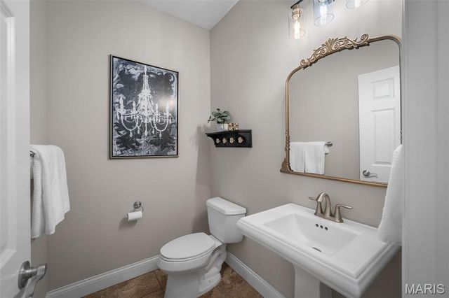 526 Elm Creek Drive, Wentzville, MO 63385