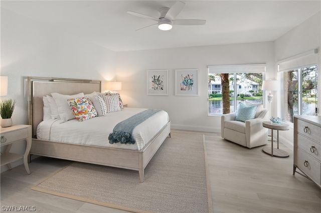 784 Willowbrook DR 607, Naples, FL 34108