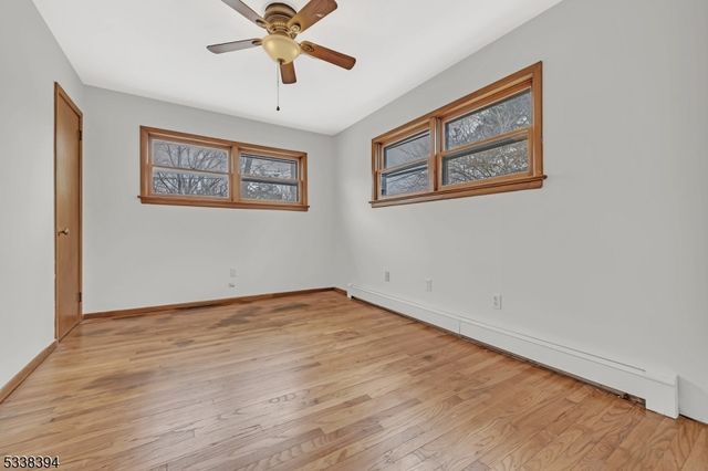 12 Spruce Dr, Green Twp., NJ 07821