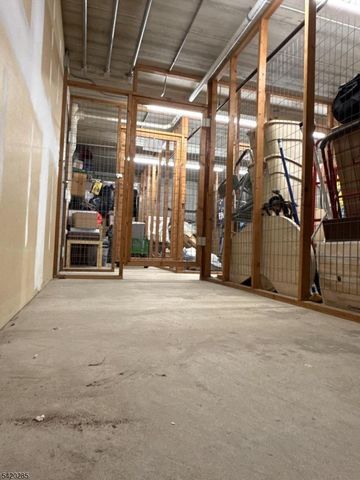 190 MORRIS AVENUE 3B, Springfield Twp., NJ 07081