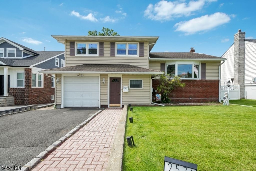 2574 Allen Ave, Union Twp., NJ 07083 — exterior