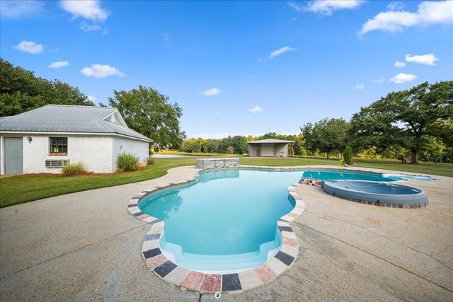 4914 Hwy 13, Lumberton, MS 39455