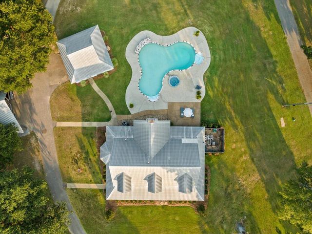 4914 Hwy 13, Lumberton, MS 39455