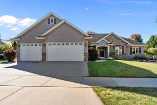 2815 E SUNDANCE DRIVE, Appleton, WI 54913