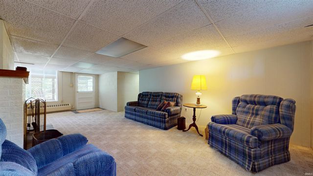 3155 Nester Hill Road, Newburgh, IN 47630