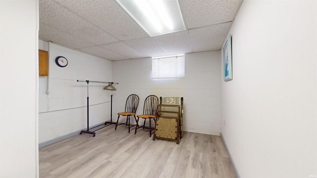 3155 Nester Hill Road, Newburgh, IN 47630