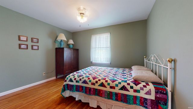 3155 Nester Hill Road, Newburgh, IN 47630