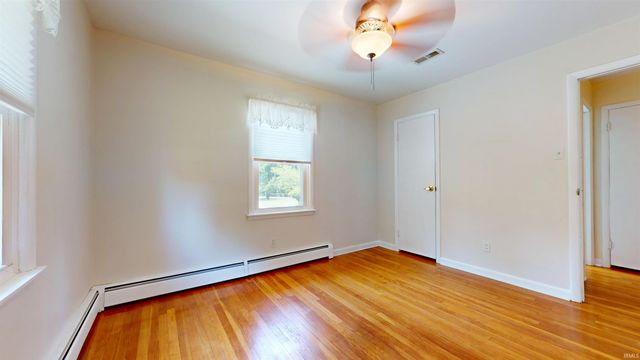 3155 Nester Hill Road, Newburgh, IN 47630