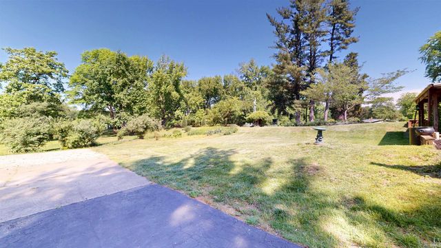 3155 Nester Hill Road, Newburgh, IN 47630