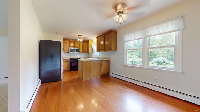 3155 Nester Hill Road, Newburgh, IN 47630