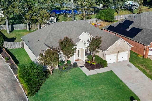 2949 Maelstrom Circle, Sherwood, AR 72120