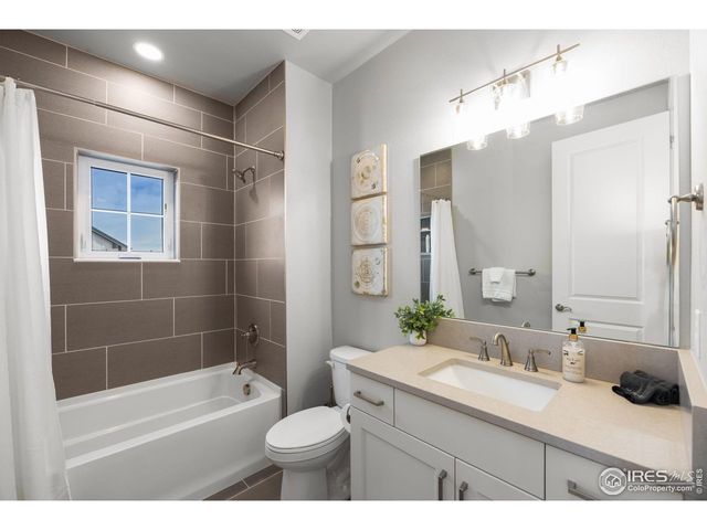 4304 Ardglass Ln, Timnath, CO 80547