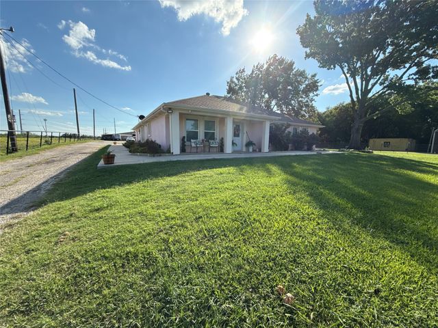 5215 Milam Road, Mesquite, TX 75181