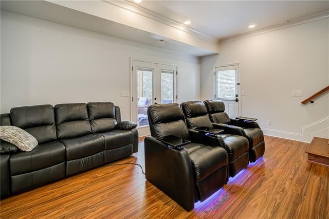 10 Altar Rock Court NE, Cartersville, GA 30121