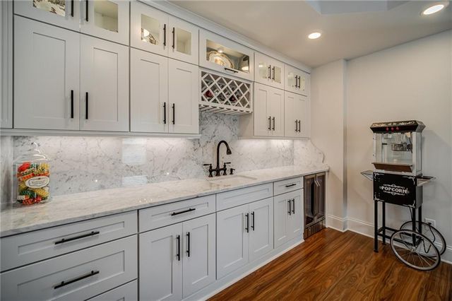 10 Altar Rock Court NE, Cartersville, GA 30121