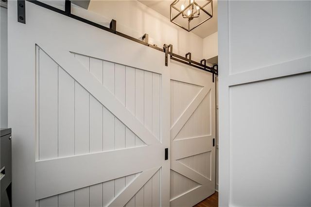 10 Altar Rock Court NE, Cartersville, GA 30121