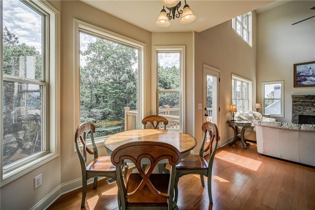 10 Altar Rock Court NE, Cartersville, GA 30121
