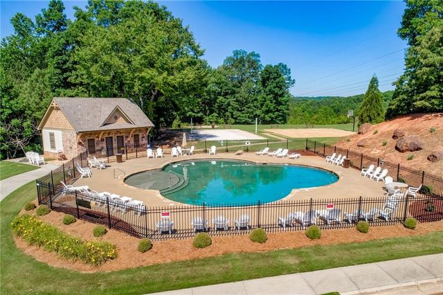 10 Altar Rock Court NE, Cartersville, GA 30121