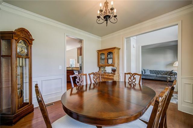 10 Altar Rock Court NE, Cartersville, GA 30121