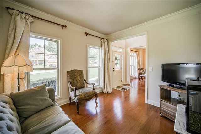 10 Altar Rock Court NE, Cartersville, GA 30121