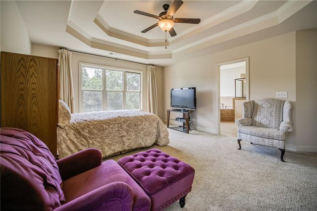 10 Altar Rock Court NE, Cartersville, GA 30121