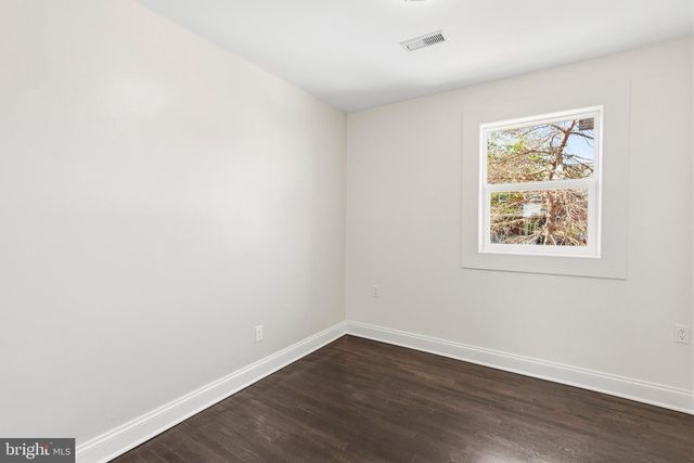 5428 ADDINGTON RD, Baltimore, MD 21229