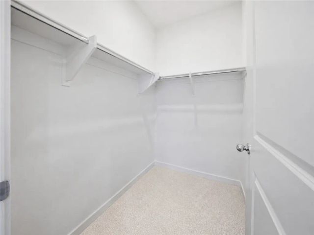 9425 N Sepulveda Blvd. 4, North Hills, CA 91343