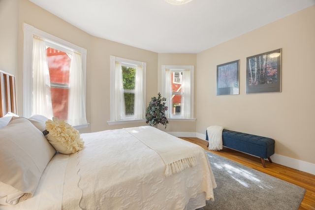 96 School St 96, Somerville, MA 02143