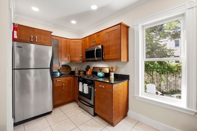 96 School St 96, Somerville, MA 02143