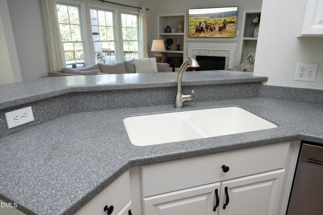 508 Wakehurst Drive, Cary, NC 27519