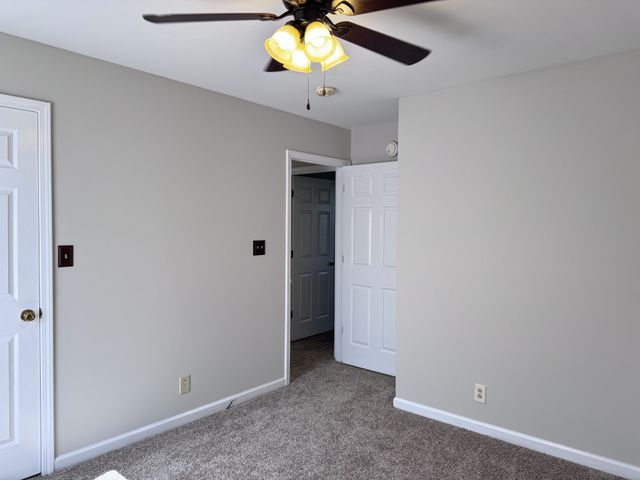 438 Kelsey Dr, Clarksville, TN 37042