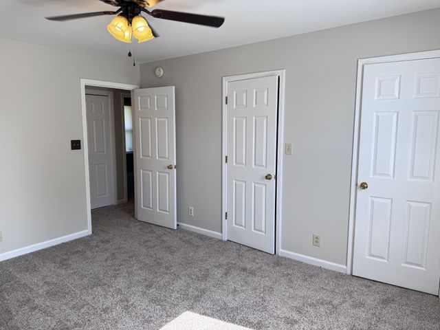 438 Kelsey Dr, Clarksville, TN 37042