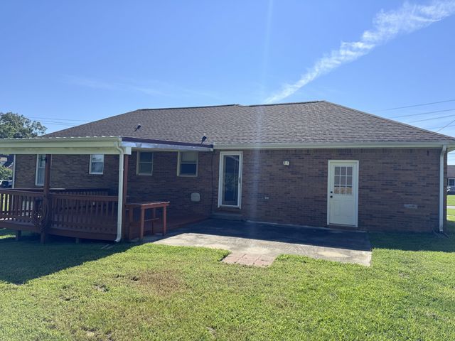 438 Kelsey Dr, Clarksville, TN 37042