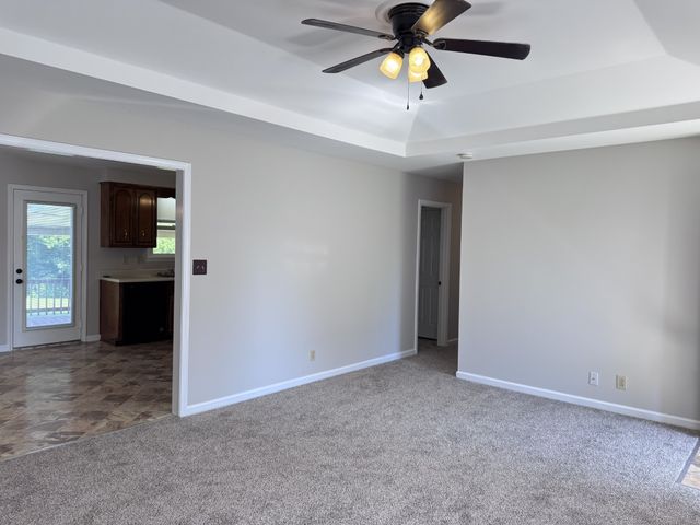 438 Kelsey Dr, Clarksville, TN 37042