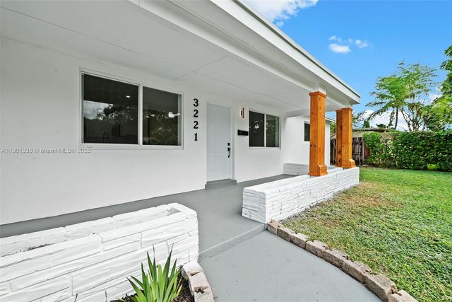 3221 Jackson Blvd, Fort Lauderdale, FL 33312