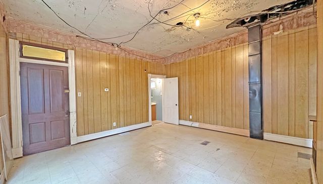 411 5th Avenue, Dayton, KY 41074